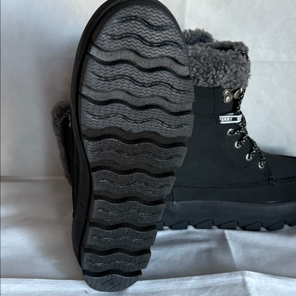 Sperry Women's Black Winter Boots with Gray Fur Lining - Picture 3 of 4